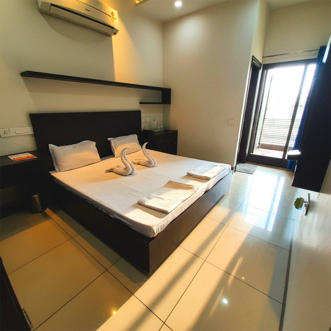 king size room - Homestays Ludhiana